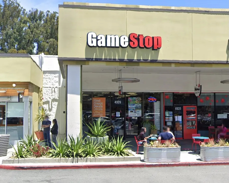 California Men Arrested After Bl00dy Br@wl Over Pokémon Cards